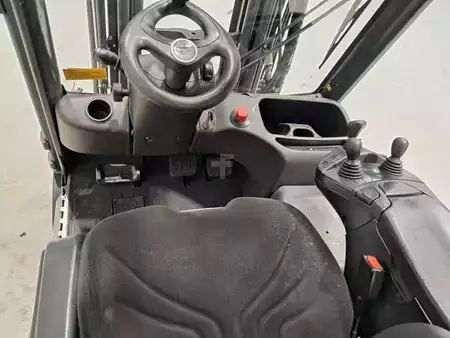 Electric - 3 wheels 2014  Linde E16-02 (8)