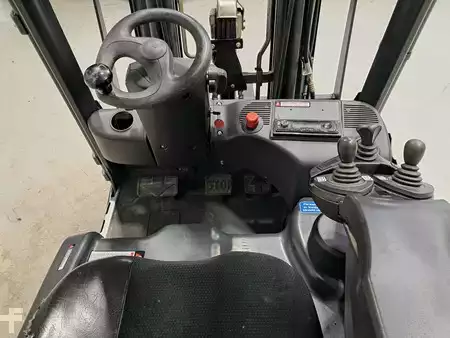 Electric - 3 wheels 2008  Linde E16 (8)
