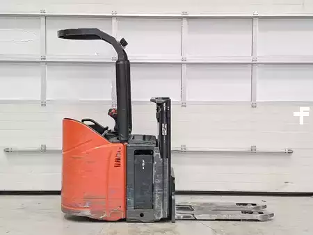 Штабелери стоячі  Linde D12HPSP (5)
