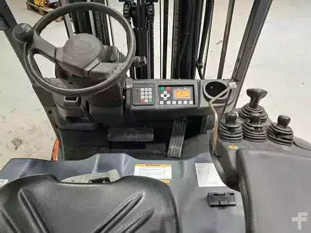 Електричний - 3 колеса  Toyota 8FBE15T (8)