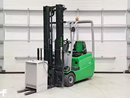 Carrelli elettrici 3 ruote 2020  Cesab B316 (1)