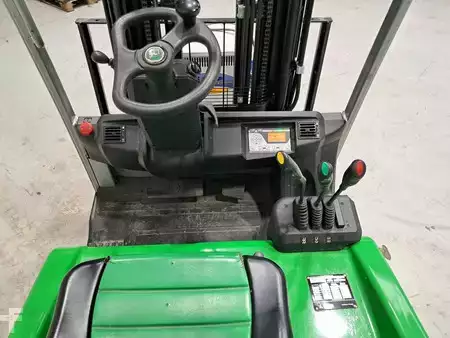 Carrelli elettrici 3 ruote 2020  Cesab B316 (8)