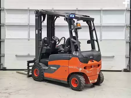 4-wiel elektrische heftrucks 2019  Linde E25R-01 (3)