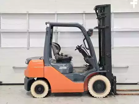 Diesel truck 2007  Toyota 52-8FD25 (5)