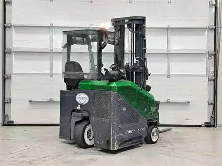 Dieselstapler 2015  Combilift CB3000 (4)