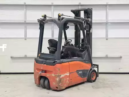 Apilador eléctrico 2019  Linde E16-02 (4)