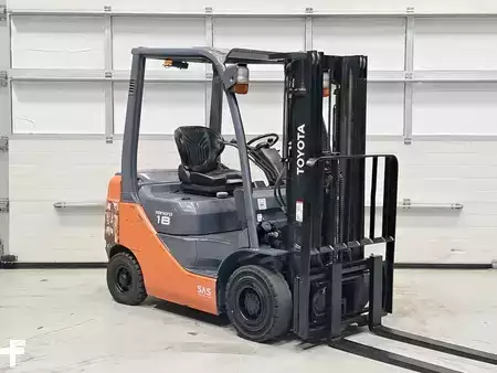Diesel truck 2019  Toyota 02-8FDF18 (6)