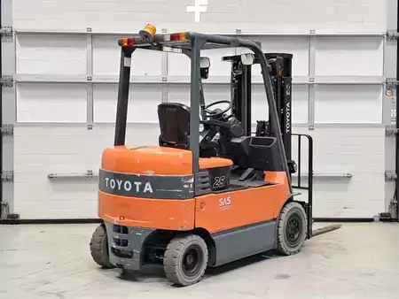 Eléctrica de 4 ruedas 2013  Toyota 7FBMF25 (4)