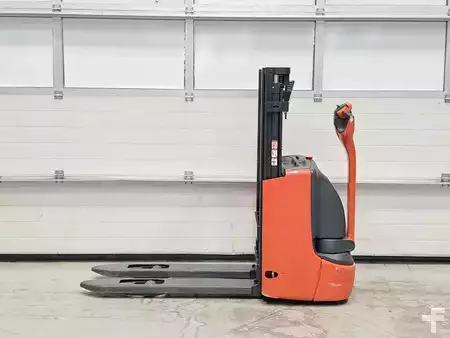 Apilador eléctrico 2019  Linde L12 (2)