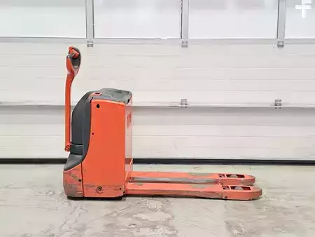 Apilador eléctrico 2021  Linde T16 (5)
