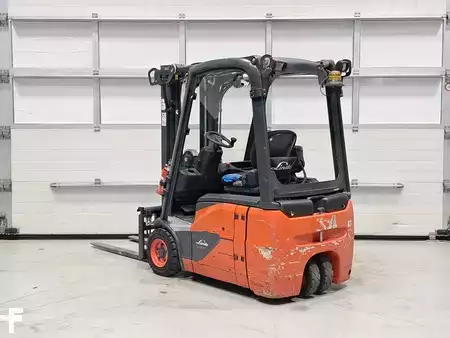 Eléctrica de 3 ruedas 2017  Linde E16C-02 (3)