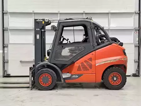Carretilla elevadora GLP 2017  Linde H50T-02 (2)