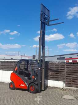 Carretilla elevadora GLP 2008  Linde H 30 T (3)