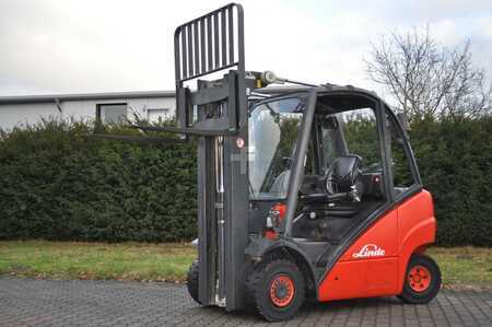 Carrelli elevatori diesel 2014  Linde H 25 D (1)