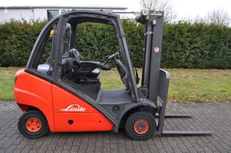 Carrelli elevatori diesel 2014  Linde H 25 D (5)