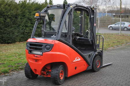 Carrelli elevatori diesel 2014  Linde H 25 D (6)