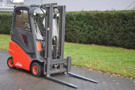 Carretilla elevadora GLP 2016  Linde H 16 T (1)