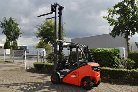 Carrelli elevatori diesel 2014  Linde H 25 D (7)