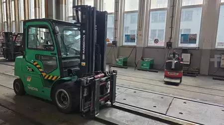 Elektro čtyřkolový VZV 2022  HC (Hangcha) CPD50-XD4-SI28 (4)