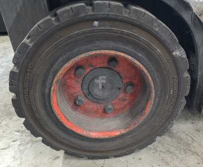 Elektryczne 3-kołowe 2007  Linde E18L-00 (6)