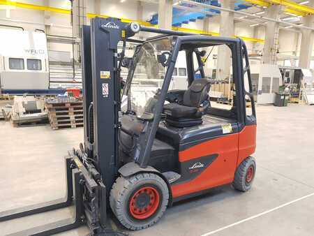 4-wiel elektrische heftrucks 2018 Linde E35H-01/600 (1)