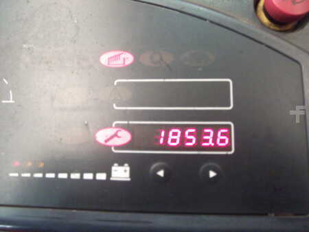 Wózki do komisjonowania pionowego 2004 Linde V12-02 (3)