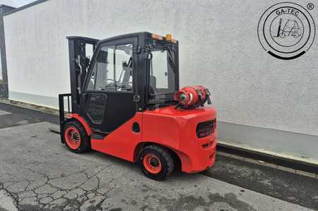 Empilhador a gás 2023  HC (Hangcha) CPYD35-H3F (3)