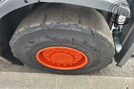 Nestekaasutrukki 2016  Linde H30T (10)