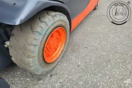Carrelli elettrici 4 ruote 2015  Linde E16PH-01 EVO (10)