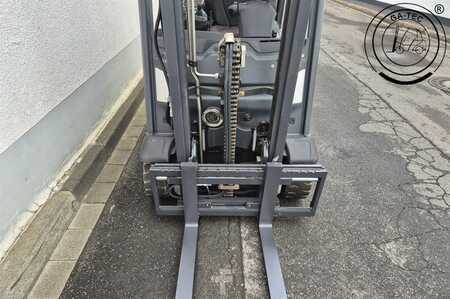 Carrelli elevatori GPL 2017  Linde H16T (6)