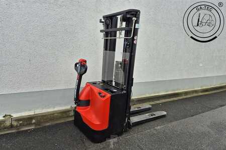 Stacker pedestre 2023  EP Equipment WSA161 (6)