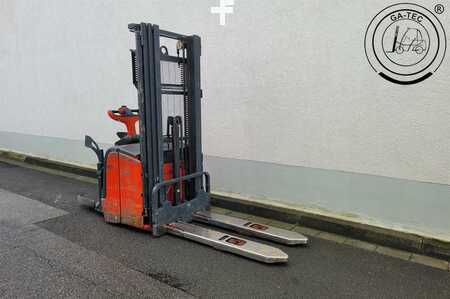 Pallet Stackers 2007  Linde L14APi (4)