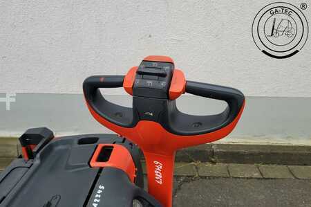Wózki niskiego podnoszenia 2013  Linde L16L (9)