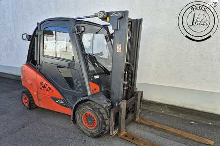 Treibgasstapler 2019  Linde H35T (4)