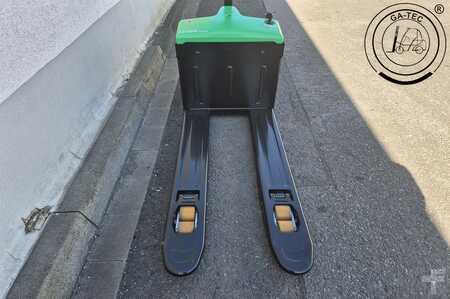 Transpallet elettrici 2025  HC (Hangcha) CBD20-WD-I (8)