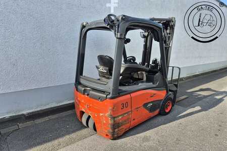 3-wiel elektrische heftrucks 2020  Linde E16 -02- EVO (5)