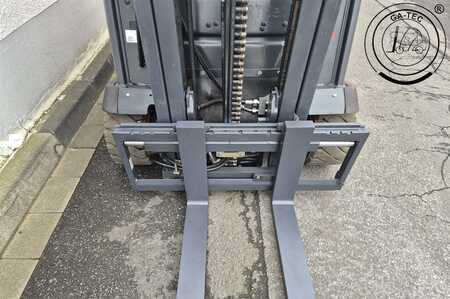 Eléctrico - 4 rodas 2018  Linde E20L EVO (6)