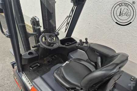 Eléctrico - 4 rodas 2018  Linde E20L EVO (8)