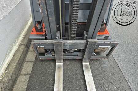 Eléctrico - 4 rodas 2005  Linde E18P-02 (6)