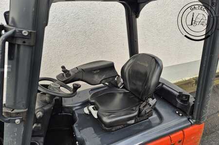 Eléctrico - 3 rodas 2018  Linde E16 (7)