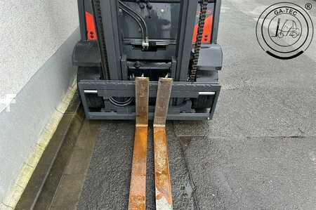 LPG VZV 2017  Linde H25T-02 EVO (7)