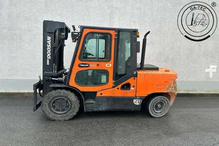 Dieselstapler 2016  Doosan D50C-7 (2)