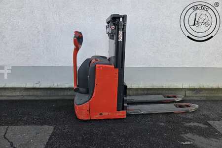 Stapelaars 2019  Linde D06 Doppelstock (5)