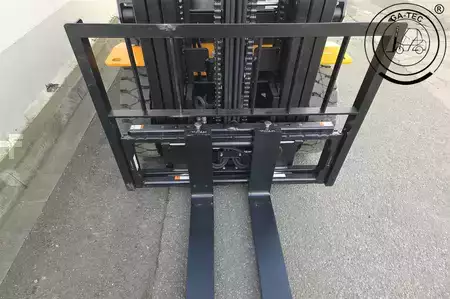 Sähkö - 4 pyör 2025  HC (Hangcha) CPD25 (6)