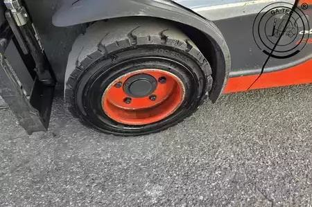 Elektrisk- 4 hjul 2020  Linde E18 (9)