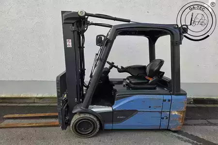 Elektrisk- 3 hjul 2020  Linde E20 L (2)