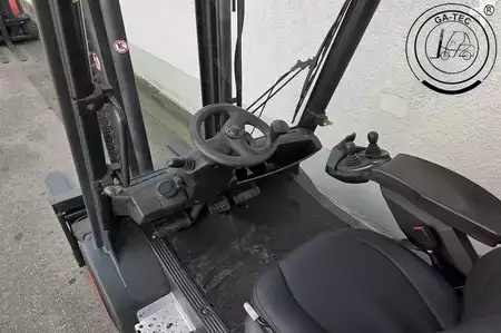 Diesel gaffeltruck 2011  Linde H35D-01 (8)