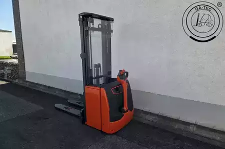 Wózek wysokiego podnoszenia 2019  Linde L14i (3)