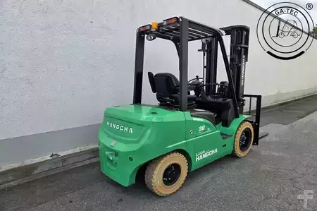 Carrelli elettrici 4 ruote 2025  HC (Hangcha) CPD38-XEY2HA-SI (5)