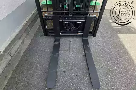 Carrelli elettrici 4 ruote 2025  HC (Hangcha) CPD38-XEY2HA-SI (6)